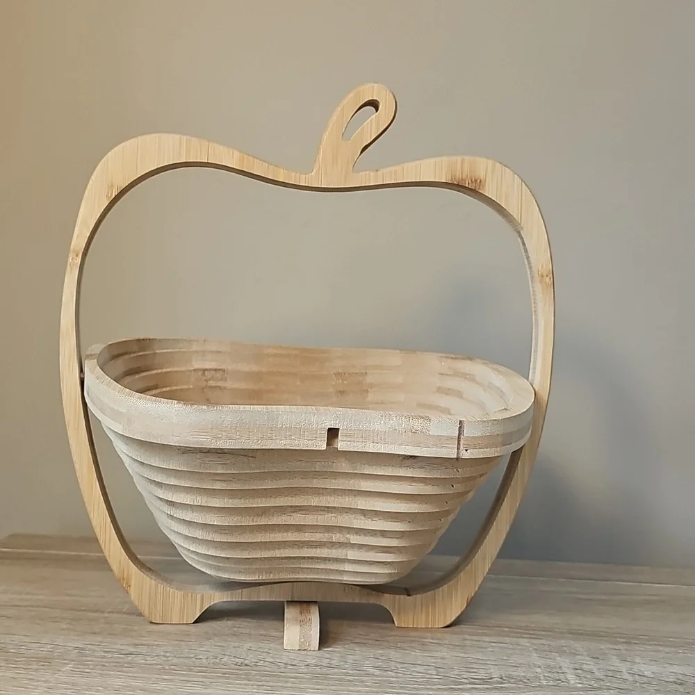 Bonnie & Pop Wooden Apple Collapsible Basket Or Trivet